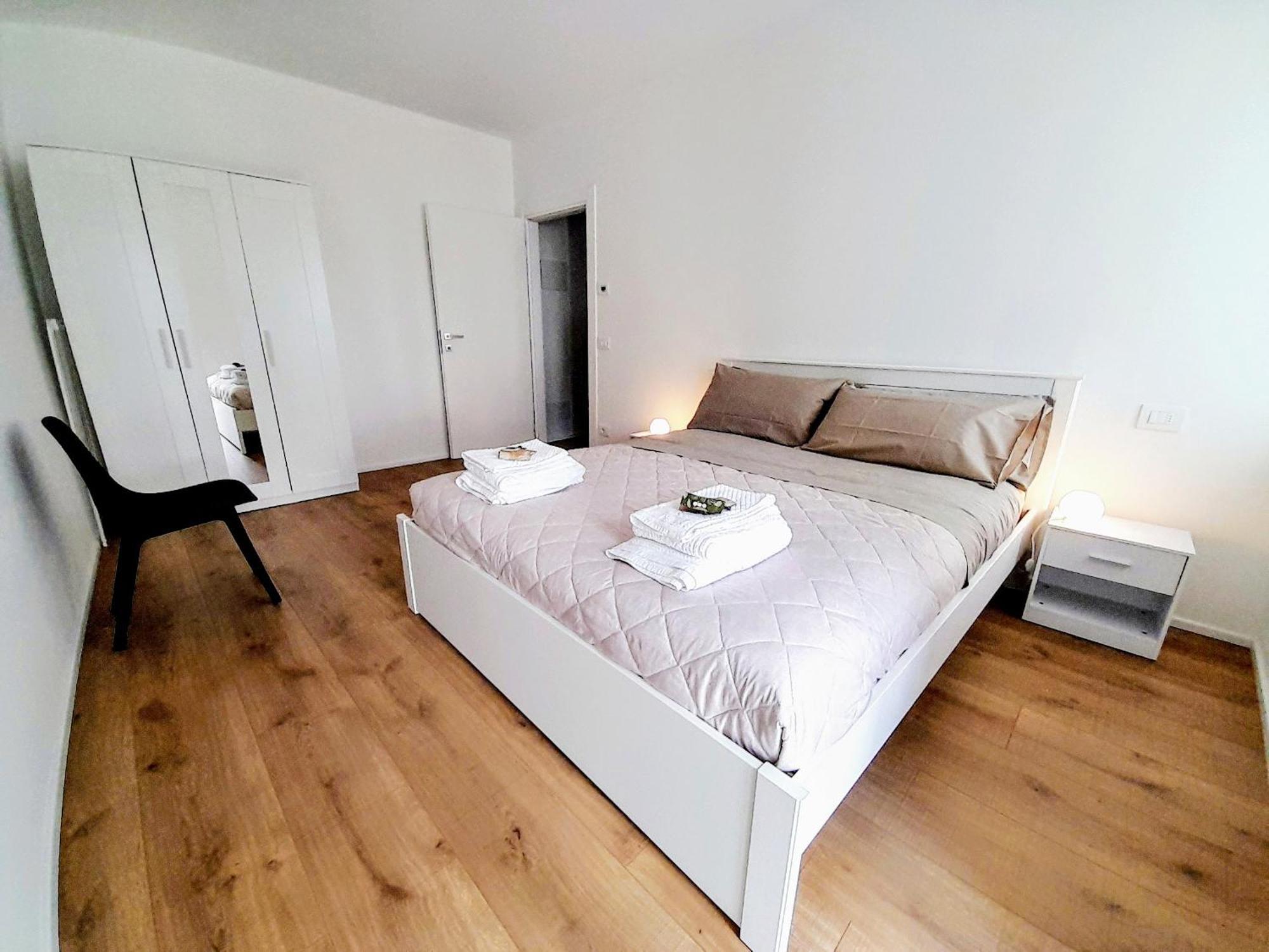 Casa Rosanelli Lägenhet Tenna Exteriör bild